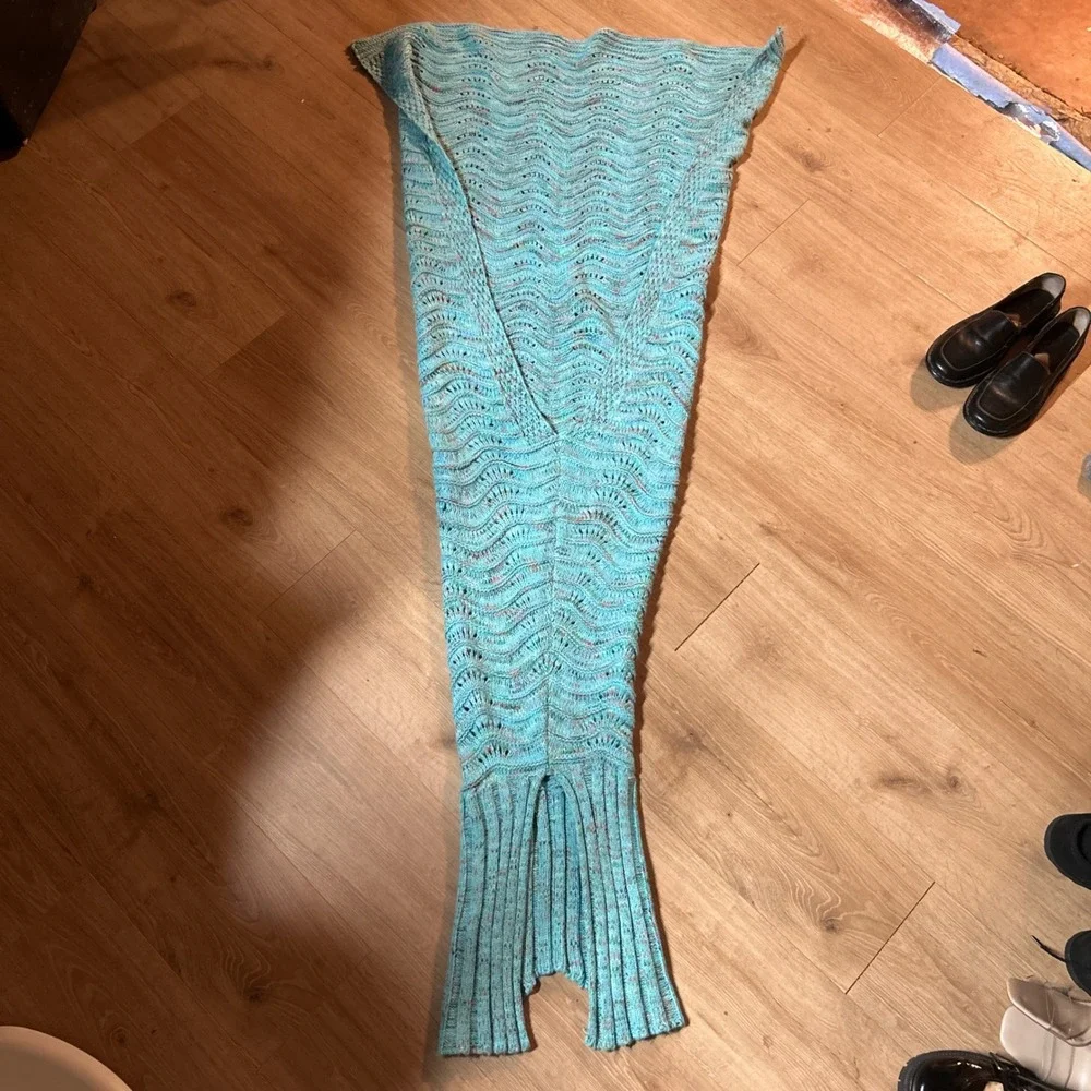 Handmade Mermaid Tail Crochet Blanket Aqua Blue Confetti Knit Cocoon Throw